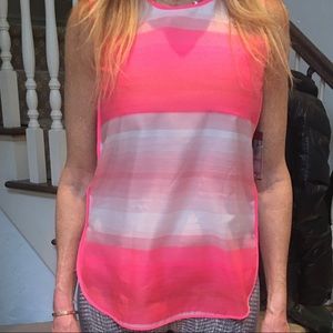 Vince Camuto pink white oh so cute tunic!